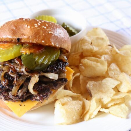 OKLAHOMA FRIED ONION BURGER